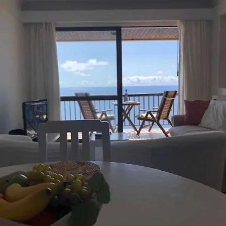 Cliff View Iii - Sea View + Pool + Wifi Apartamento